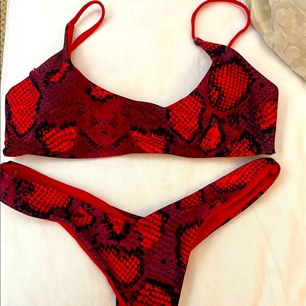 Reversible red python print bikini sz medium